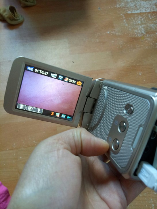 欧达数码相机品像如图所示，插电源能开机其他...