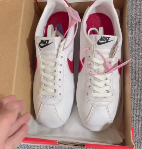 正品 Nike 阿甘鞋 36.5码 特价 ...