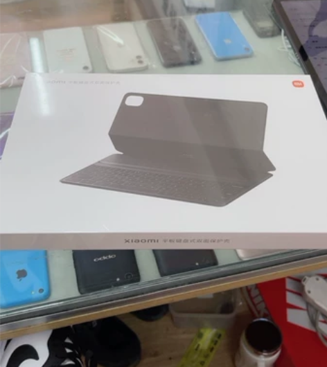 小米平板5 8+256. 有发票、全新键盘...