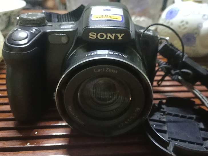 品牌型号 索尼DSC-H50新旧程度 还挺...