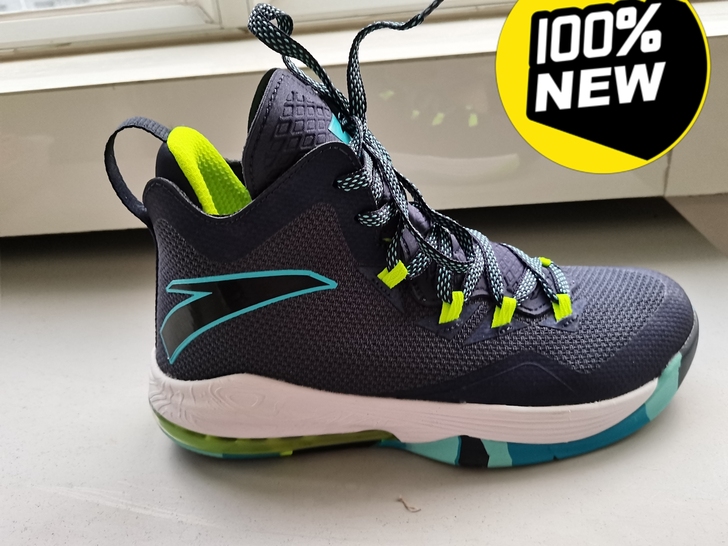 品牌型号:安踏篮球鞋39码