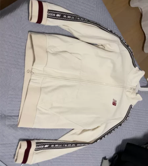 新百伦外套女 感兴趣的话点“我想要”和我私...