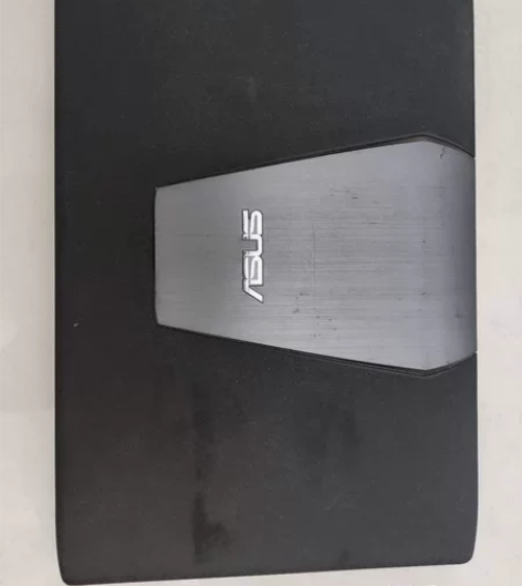 华硕GL552JX 属于华硕飞行堡垒系列，...