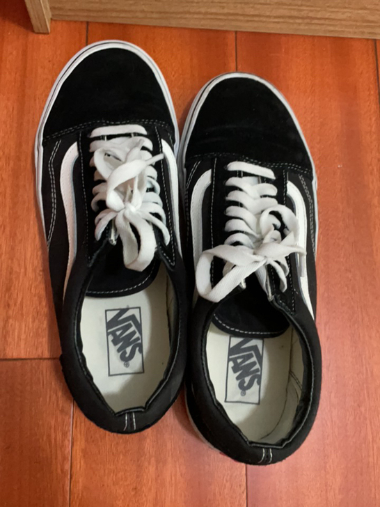 Vans 板鞋