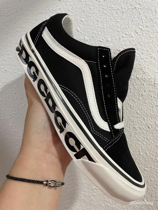 VANS CDG 安纳海姆 帅得一批