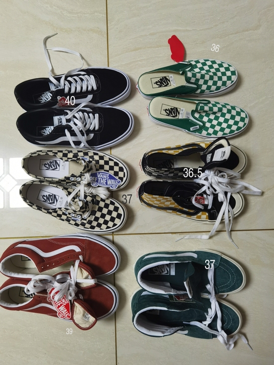 出VANS鞋子一波，内购得，尺码如图，不退...