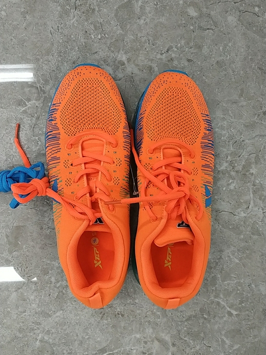 特步 xtep 气垫缓震运动鞋 41码 2...