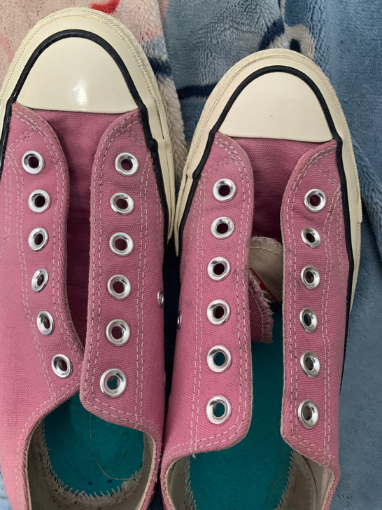 匡威低帮粉色1970s得物购买 保真！