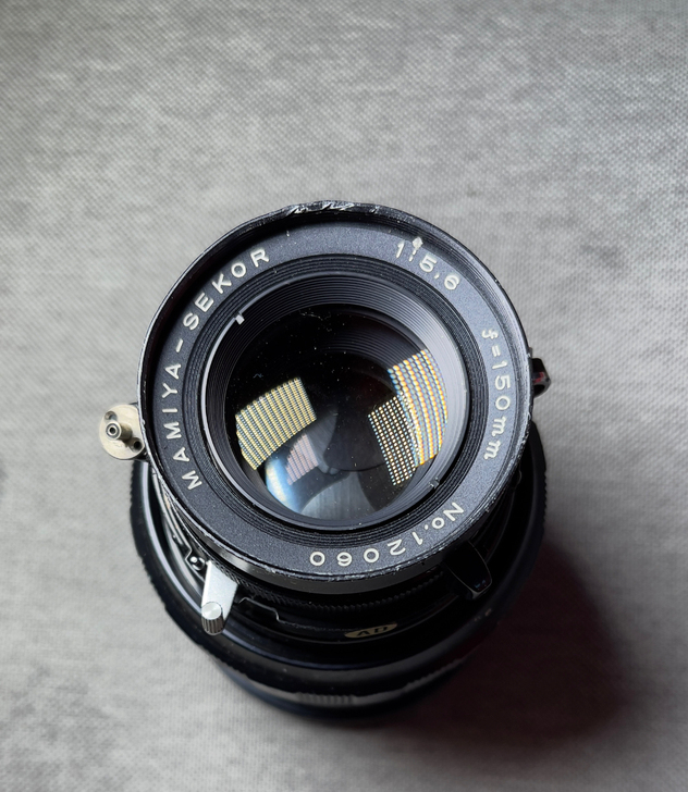 玛米亚新闻机150mm F5.6