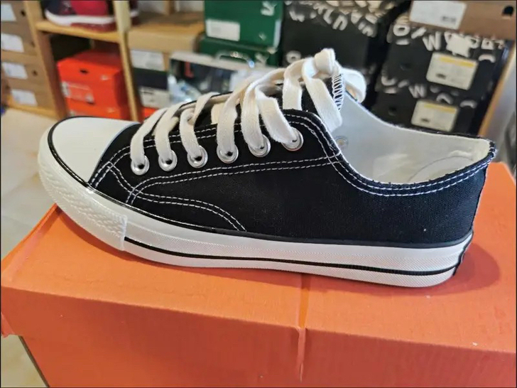 匡威1970s 底邦 黑色  38码 顺丰...