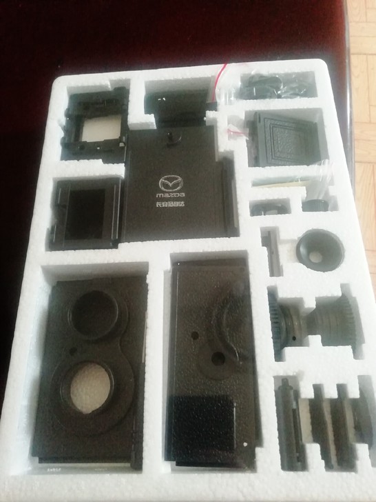 复古照相机里面带交卷的