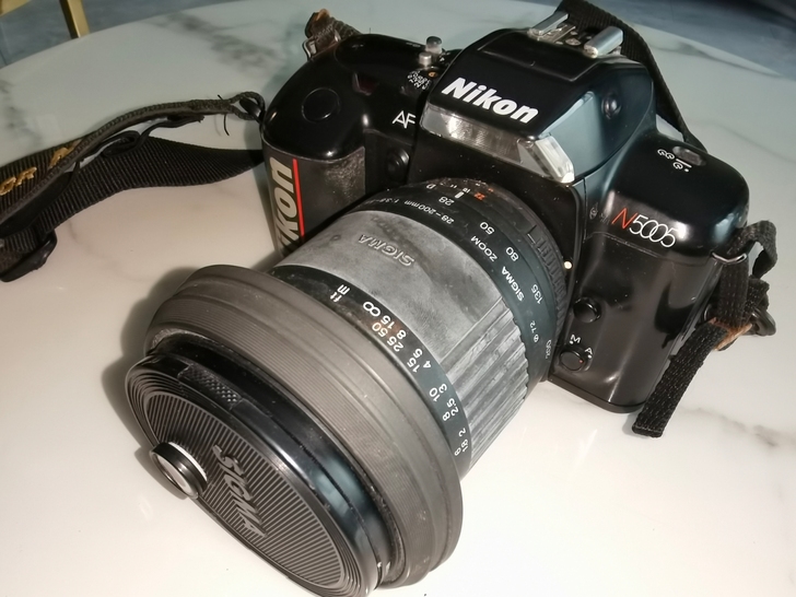 尼康N5005+适马28-80D镜头