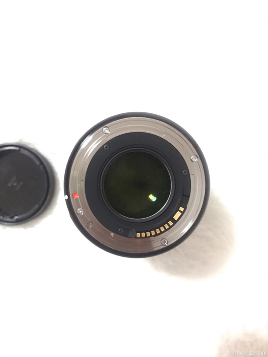 自用闲置出售99新佳能口适马35-1.4使...