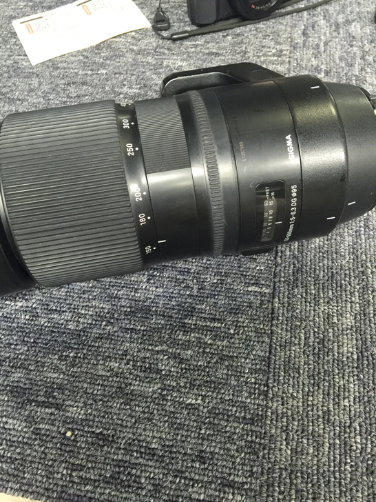 适马 150-600 1:5-6.3 DG...