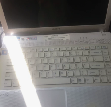 索尼原装手提笔记本!windows7 不刀...