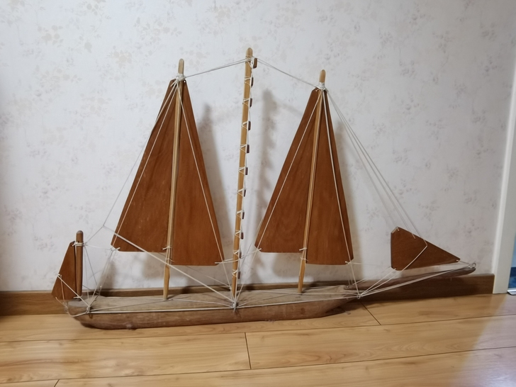 非洲檀木艺术品《一帆风顺》