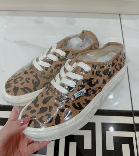 vans 专柜购入豹纹帆布鞋 全新39码一...