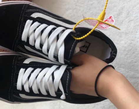 万斯vans帆布鞋经典款黑白滑板鞋35码 ...