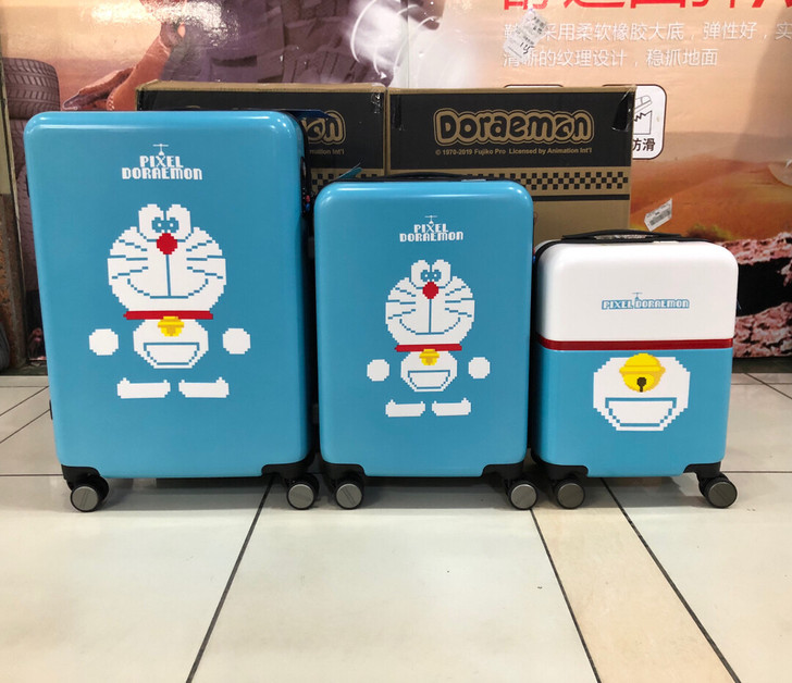 银座哆啦A梦行李箱拉杆箱女 品牌：DORA...