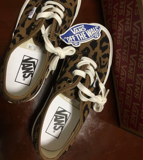 Vans    安纳海姆豹纹   款 37...