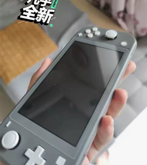 买来玩了2天，一直放着，几乎全新  不议价