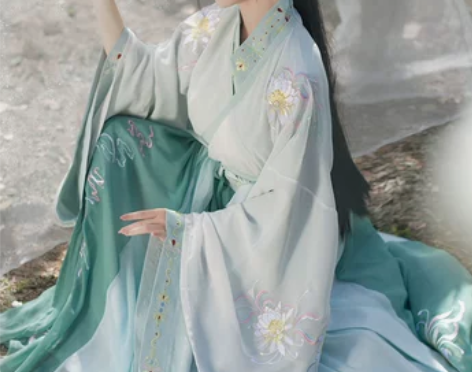 陌花秀原创美人归汉服女交领齐腰襦裙八破4....