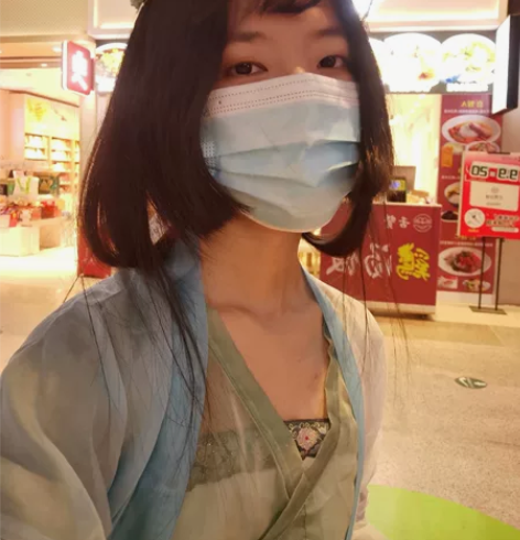 司南阁,汉服,S,跳楼价出 感兴趣的话点“...