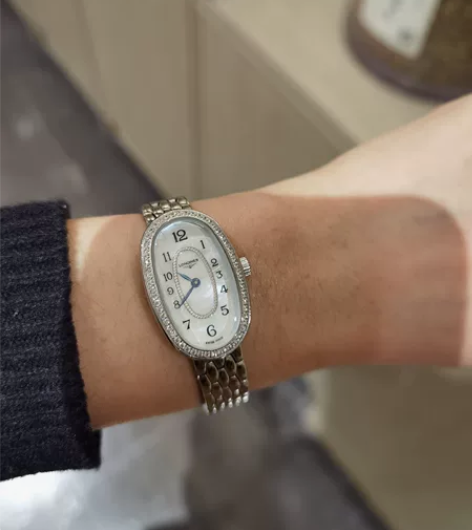 浪琴手表 感兴趣的话点“我想要”和我私聊吧~