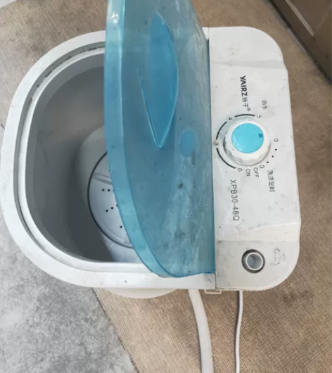 二手迷你洗衣機，功能好，可以正常使用，非常...
