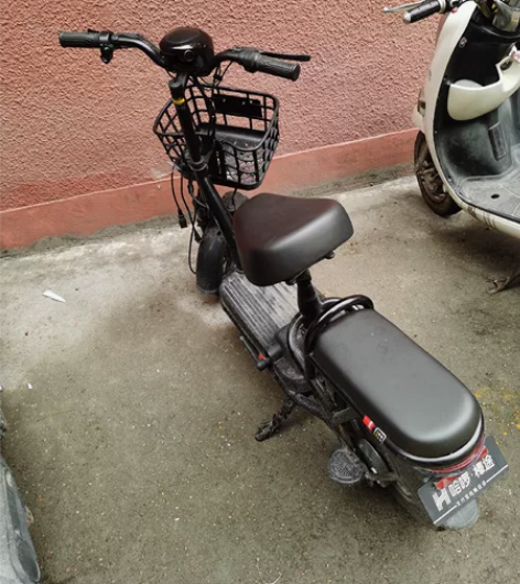 【仅自提】不讲价,毕业离校,原价1200多...