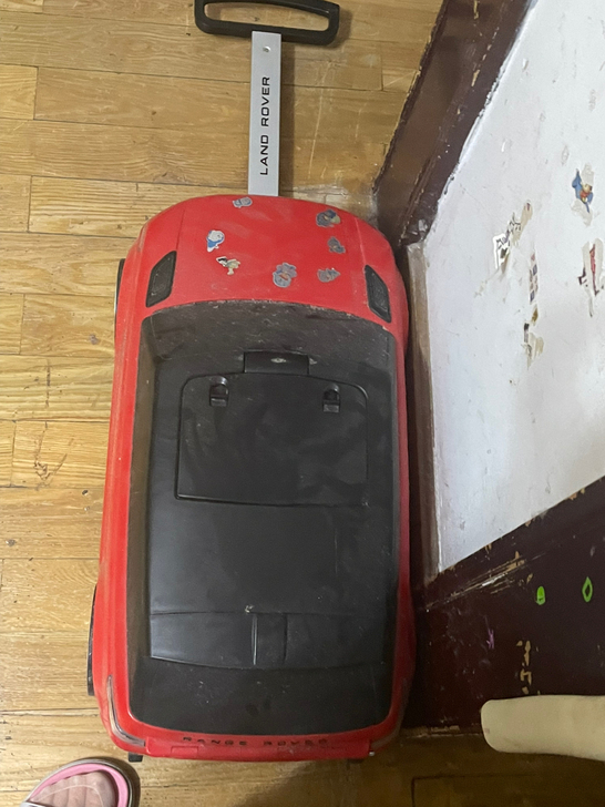 儿童玩具行李箱，我没擦，搬家，不想带走