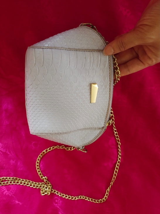 赠送单肩斜挎小包