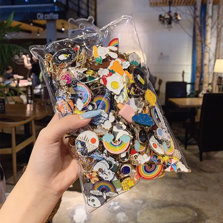 一包15个可爱胸针ins潮个性徽章别针配饰...