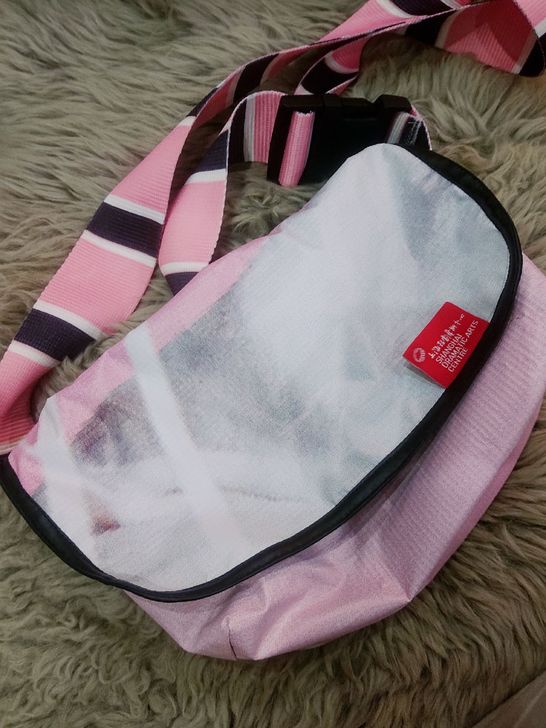 上海话剧艺术中心 斜挎背包