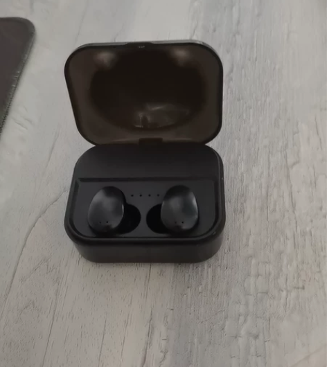 蓝牙耳机 感兴趣的话点“我想要”和我私聊吧～