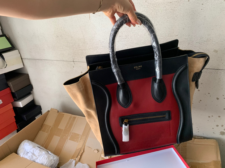 全新中号笑脸包 拼色拼皮的