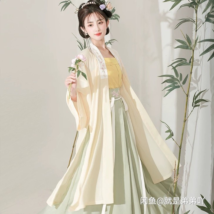 东月棠清风笺，全新仅试，m码