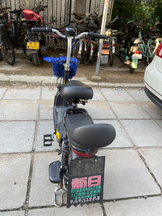 新日电动车，锂电48v，购于新日专买店，新...