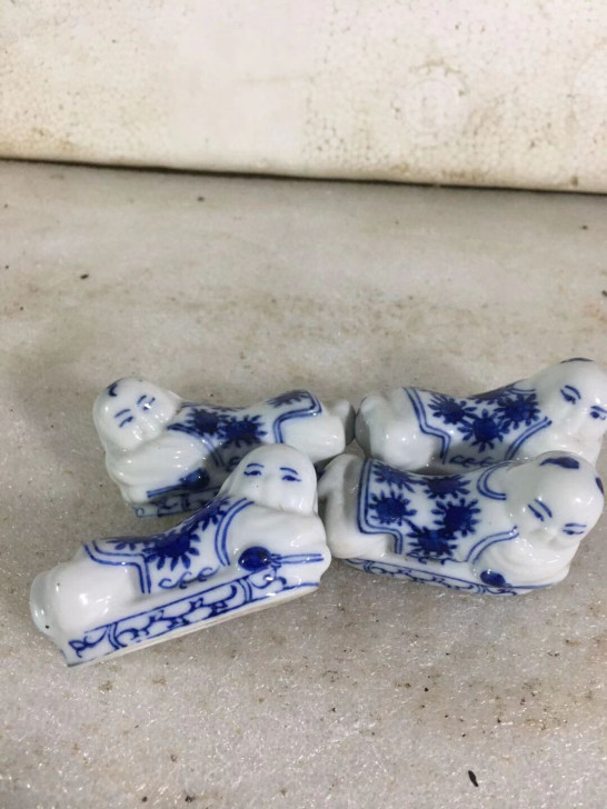 七十年代童子笔架画工精细色彩艳丽造型俊美、...