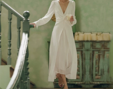 度假女王V领秋沙滩裙写真礼服主持表演女装白...