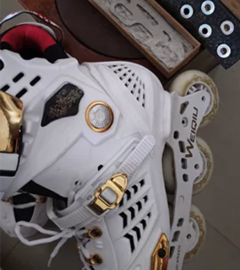 米高旱冰鞋加溜冰鞋的冰刀 感兴趣的话点“我...