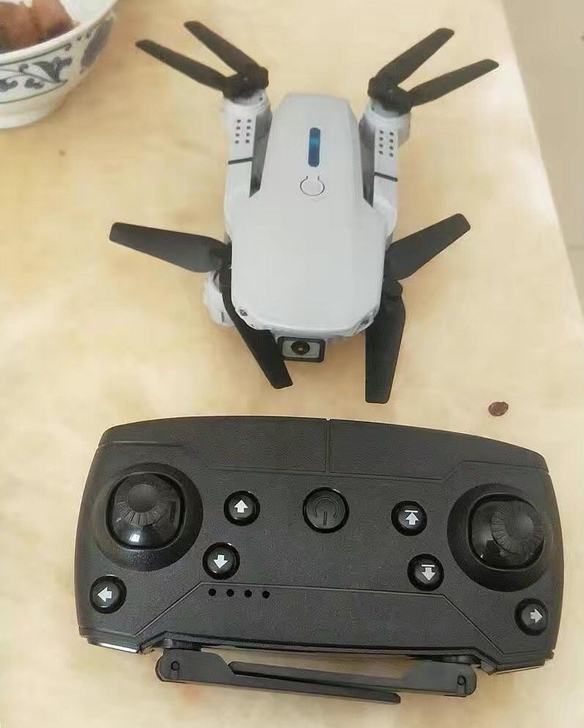 无人机航拍成人迷你飞行器3000米儿童小学...