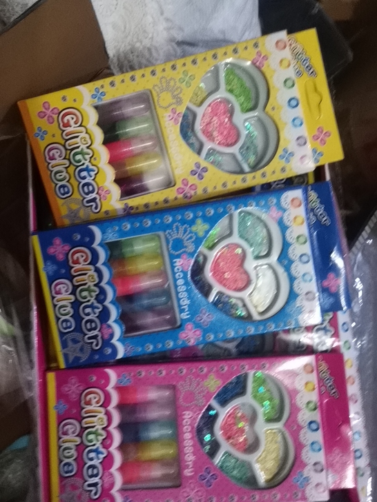 儿童玩具三盒，9.9元。包邮不包含偏远地区...