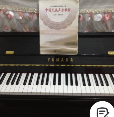 毕业于沈阳音乐学院民族声乐系 从事十余年艺...