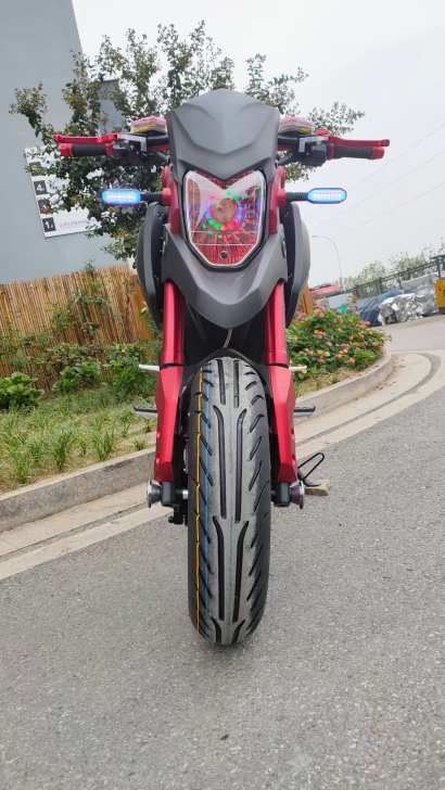 M5电动摩托车特惠价72V20A电池