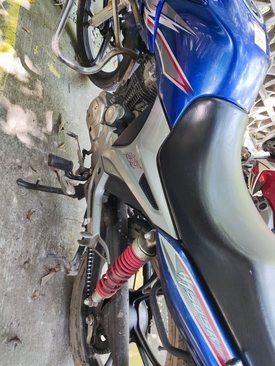 豪爵迪爽150摩托车，电瓶车的价格，摩托车...