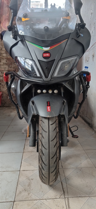 阿普利亚srmax250标准高坐版2020...