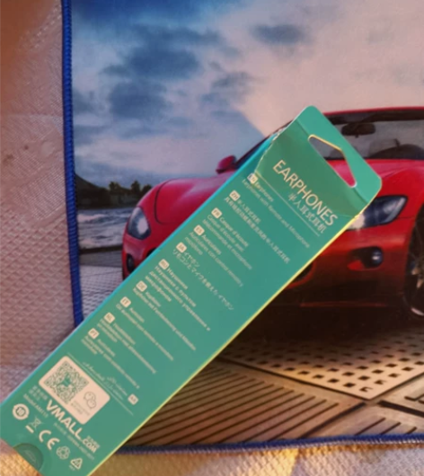 未使用过，但拆包装了，买手机送的，荣耀am...