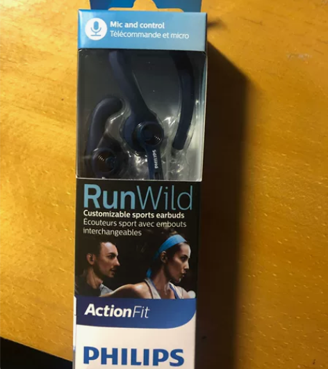 （价格可谈）全新飞利浦运动型有线耳机 型号...