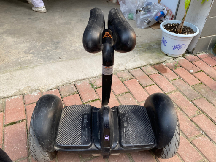 平衡车,电瓶贼好,不跑电